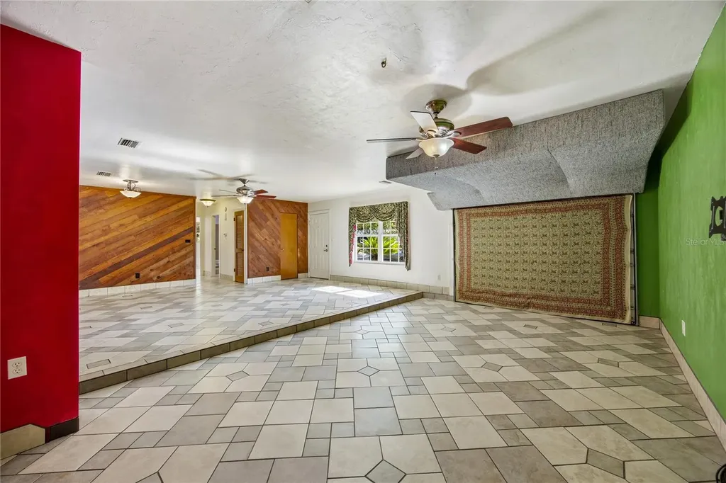 6517 NW 27th Street Gainesville FL 32653