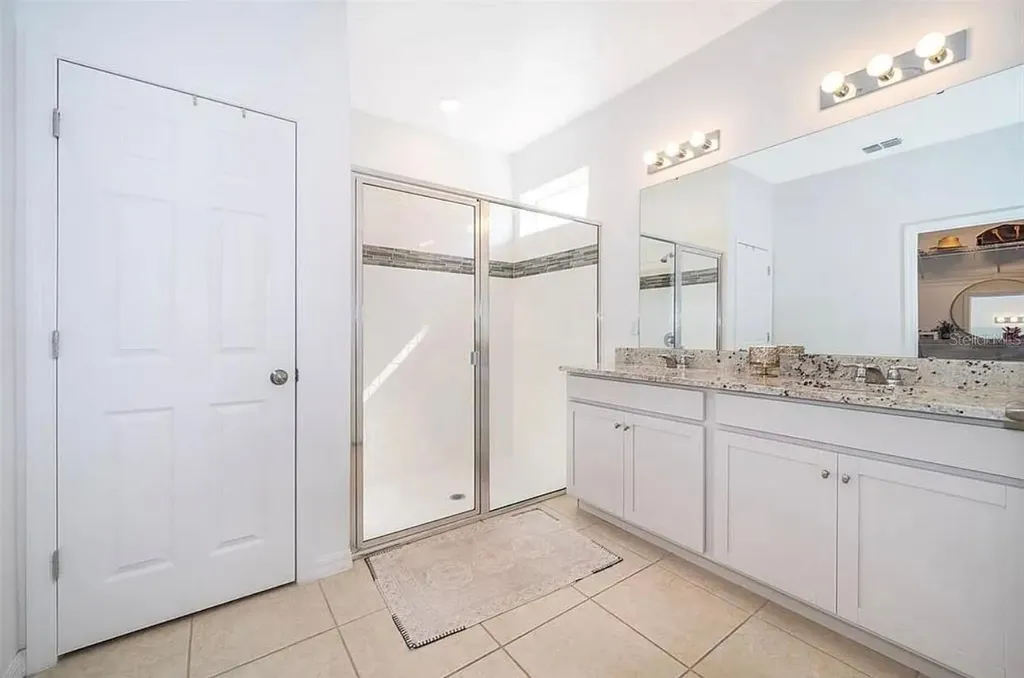 2514 Volunteer Avenue Kissimmee FL 34744