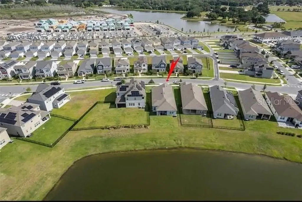 2514 Volunteer Avenue Kissimmee FL 34744