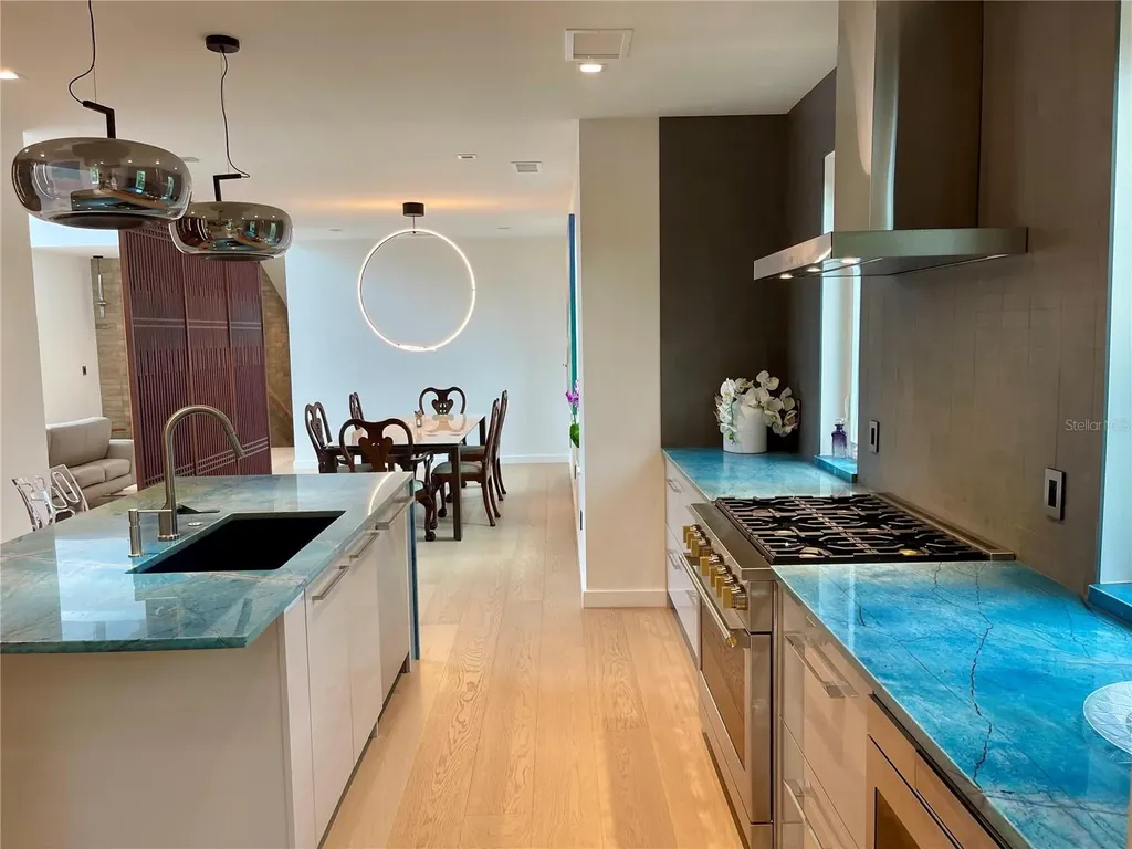 2945 Pyrula Drive Longboat Key FL 34228