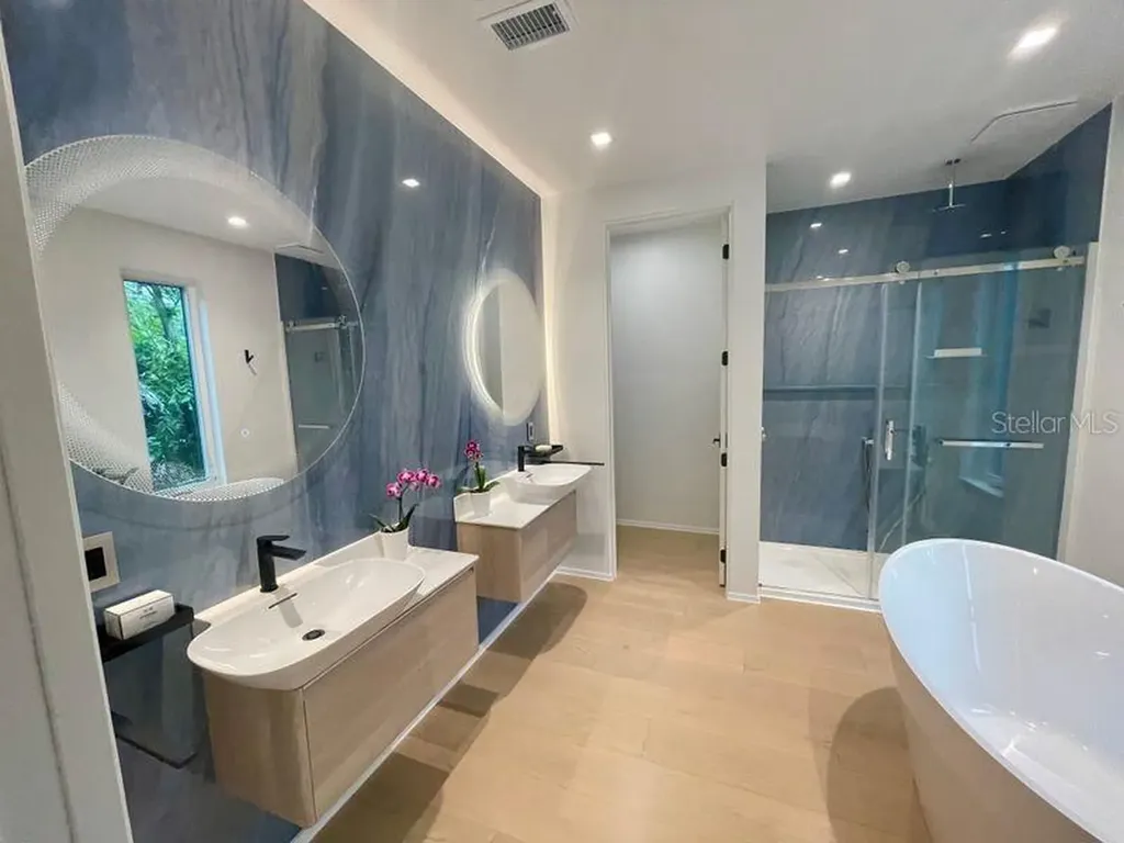 2945 Pyrula Drive Longboat Key FL 34228