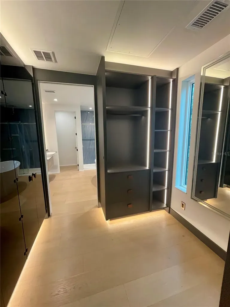 2945 Pyrula Drive Longboat Key FL 34228
