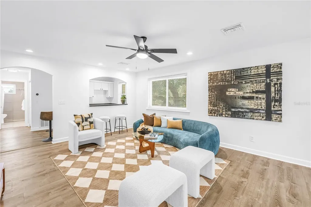 10819 Seminole Drive N St Petersburg FL 33708
