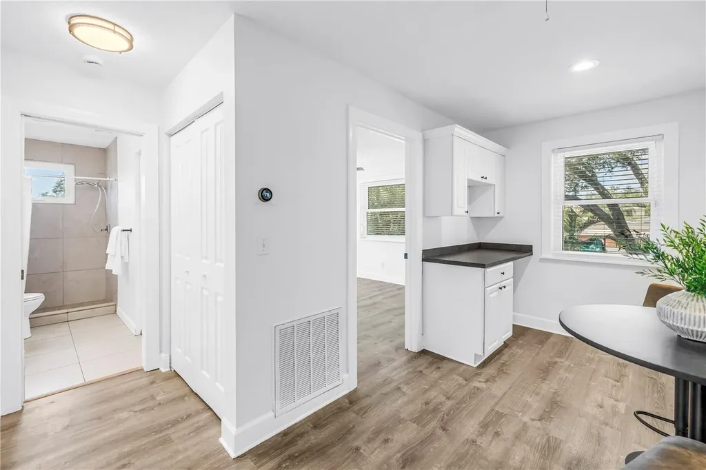 10819 Seminole Drive N St Petersburg FL 33708