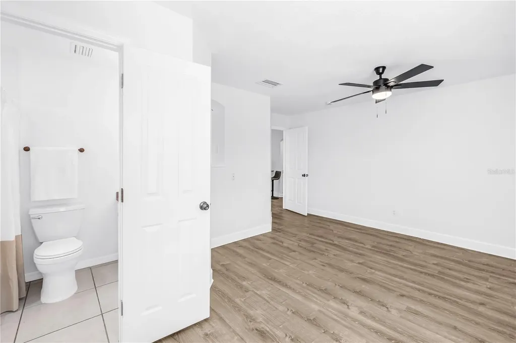 10819 Seminole Drive N St Petersburg FL 33708