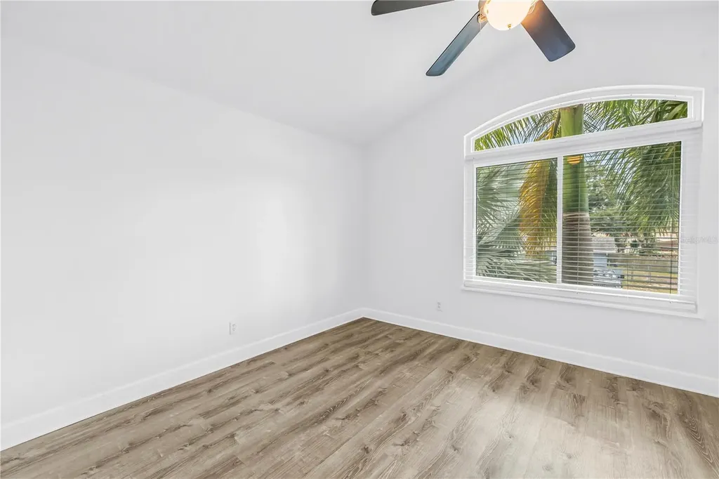 10819 Seminole Drive N St Petersburg FL 33708