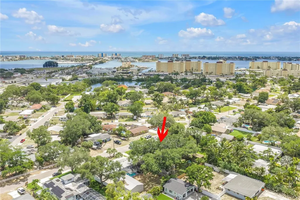 10819 Seminole Drive N St Petersburg FL 33708