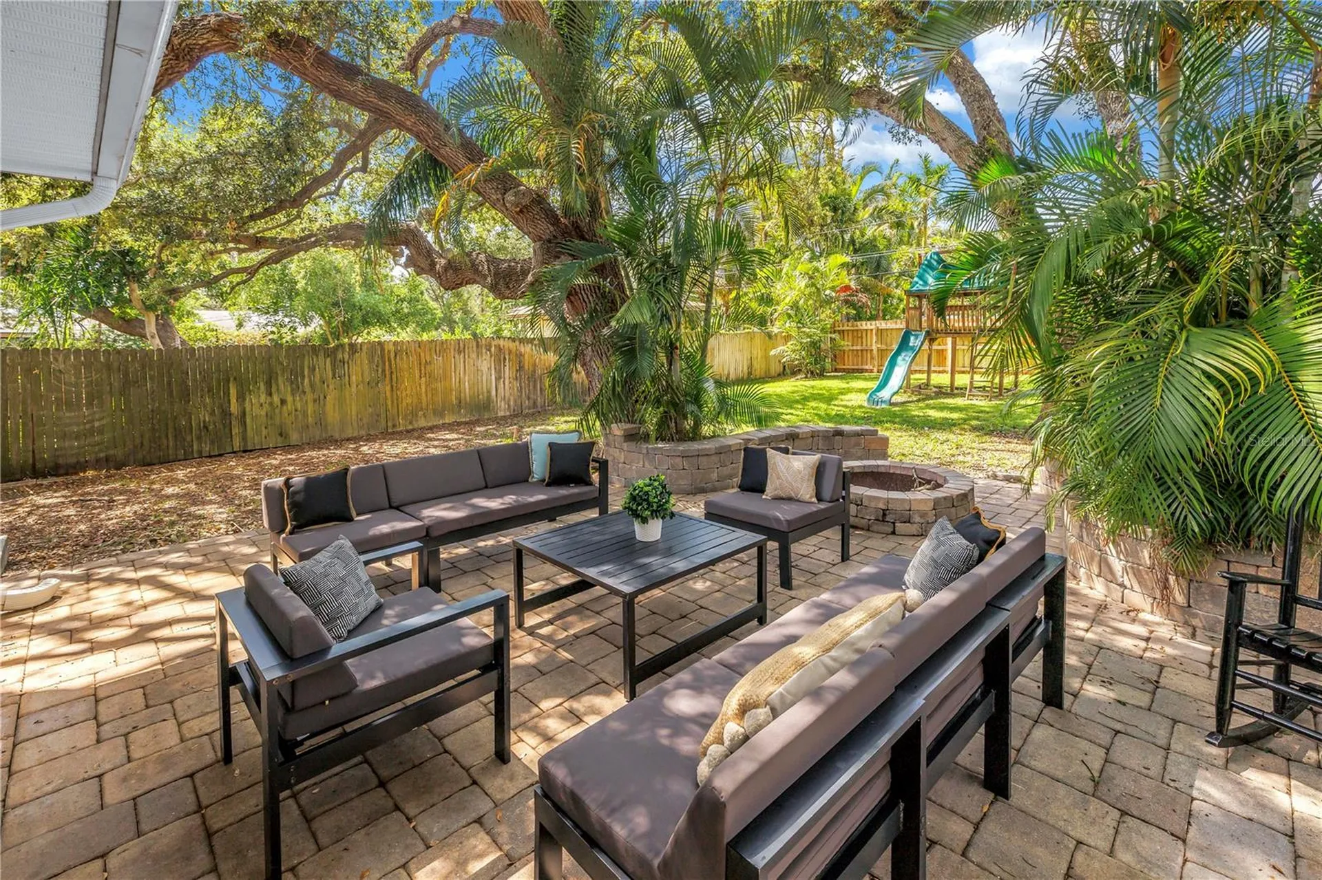 10819 Seminole Drive N St Petersburg FL 33708
