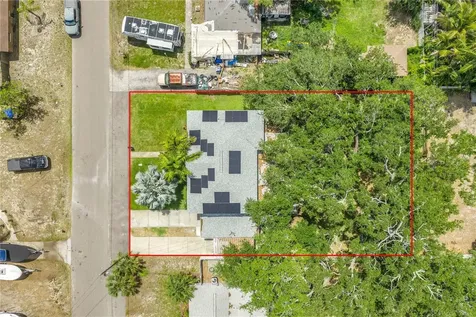 10819 Seminole Drive N St Petersburg FL 33708