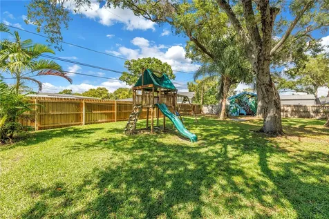 10819 Seminole Drive N St Petersburg FL 33708