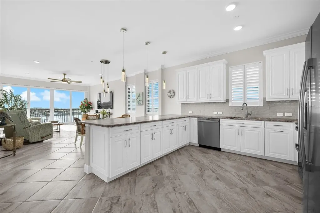 507 Tamiami Trail N Venice FL 34285