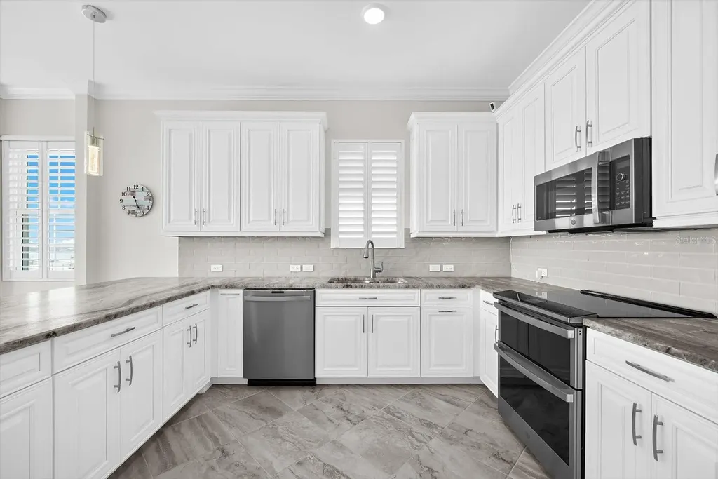 507 Tamiami Trail N Venice FL 34285