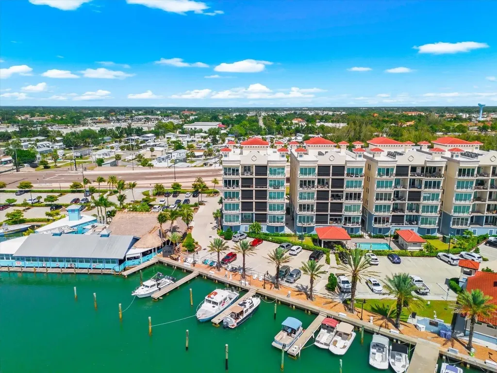 507 Tamiami Trail N Venice FL 34285