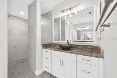 507 Tamiami Trail N Venice FL 34285