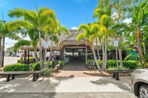 507 Tamiami Trail N Venice FL 34285