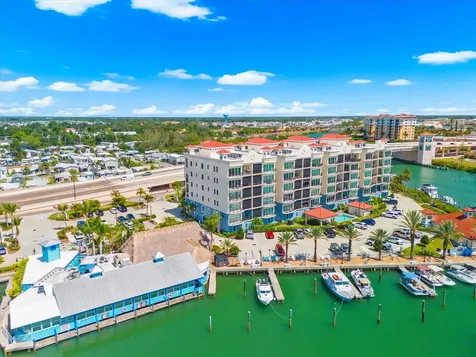507 Tamiami Trail N Venice FL 34285