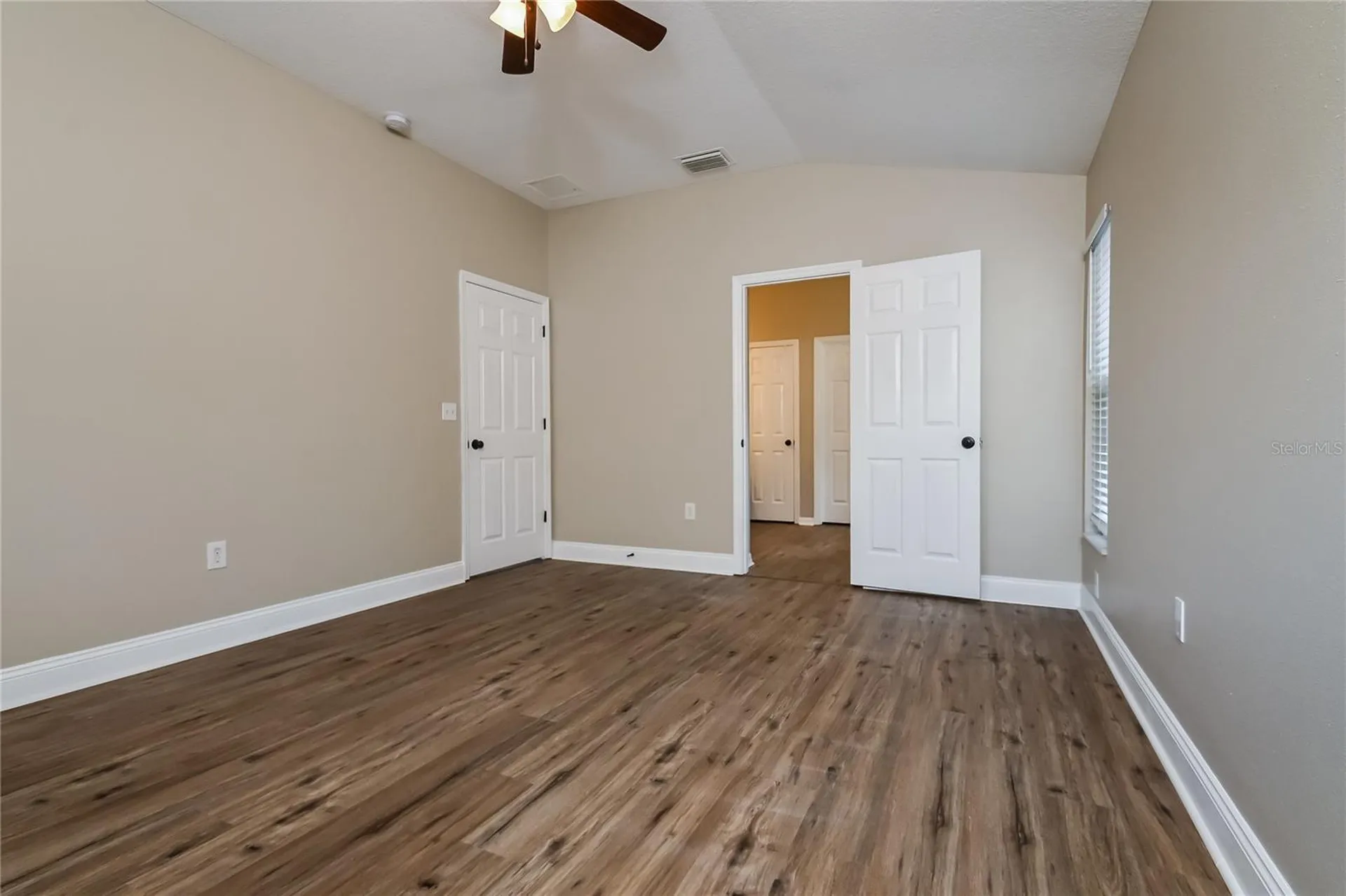 2221 Mountain Meadow Way Valrico FL 33594