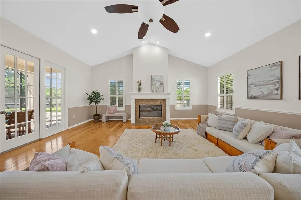 2016 Whitfield Lane Orlando FL 32835