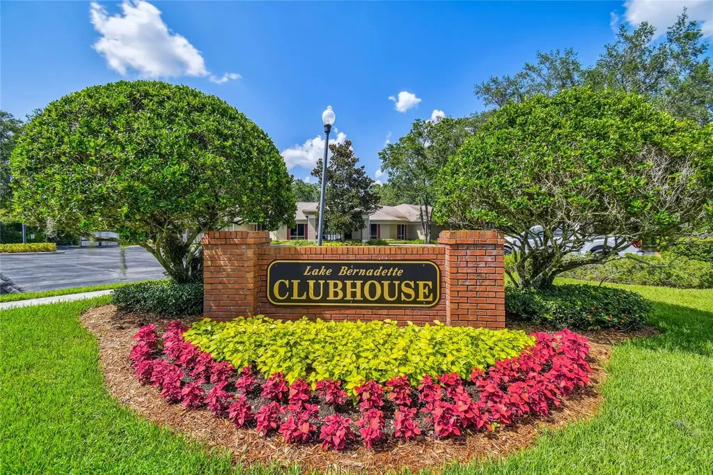 34821 Turnbury Court Zephyrhills FL 33541