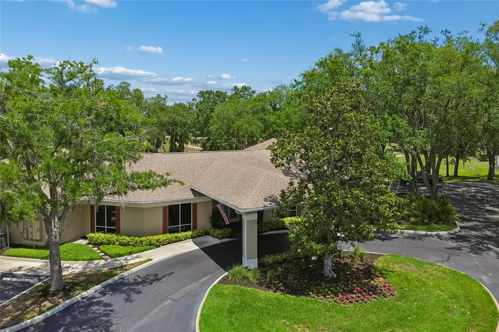 34821 Turnbury Court Zephyrhills FL 33541