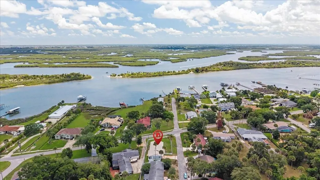 133 Parkwood Lane Edgewater FL 32132