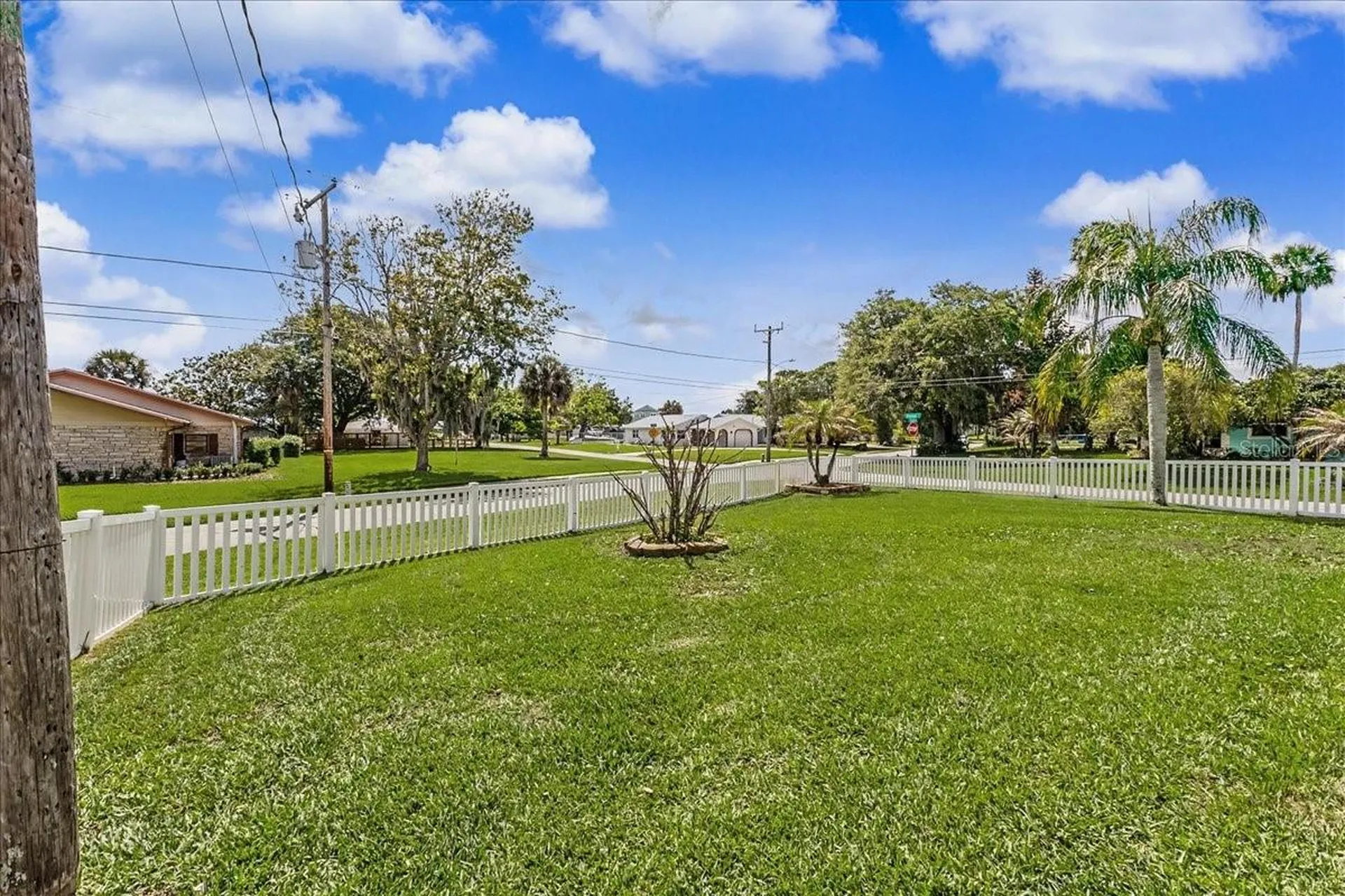 133 Parkwood Lane Edgewater FL 32132