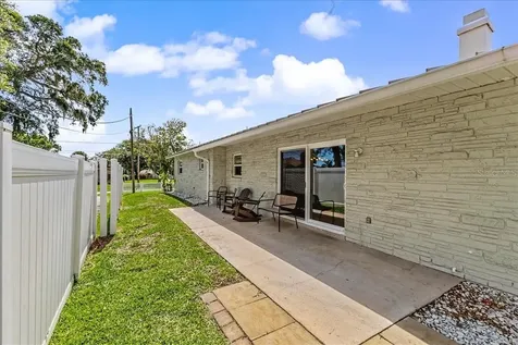 133 Parkwood Lane Edgewater FL 32132