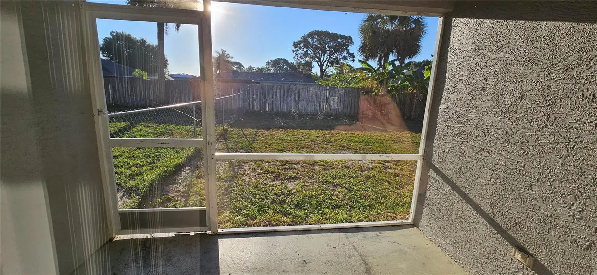 401 SE 24th Avenue Cape Coral FL 33990