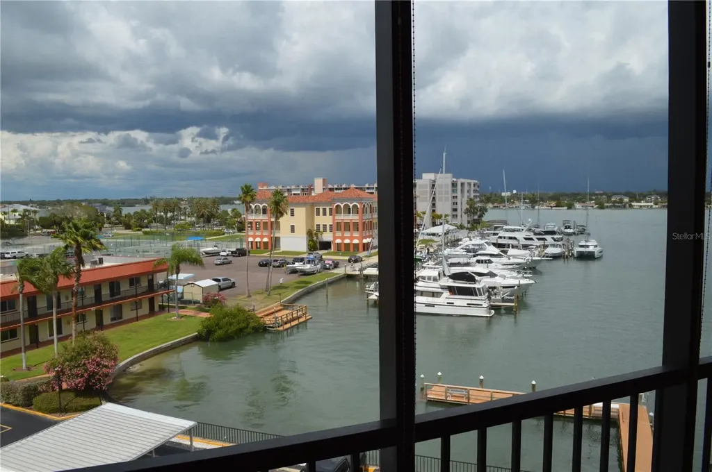 10355 Paradise Boulevard Treasure Island FL 33706