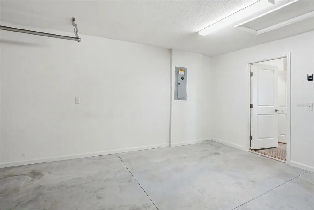 862 Spring Avenue The Villages FL 34762