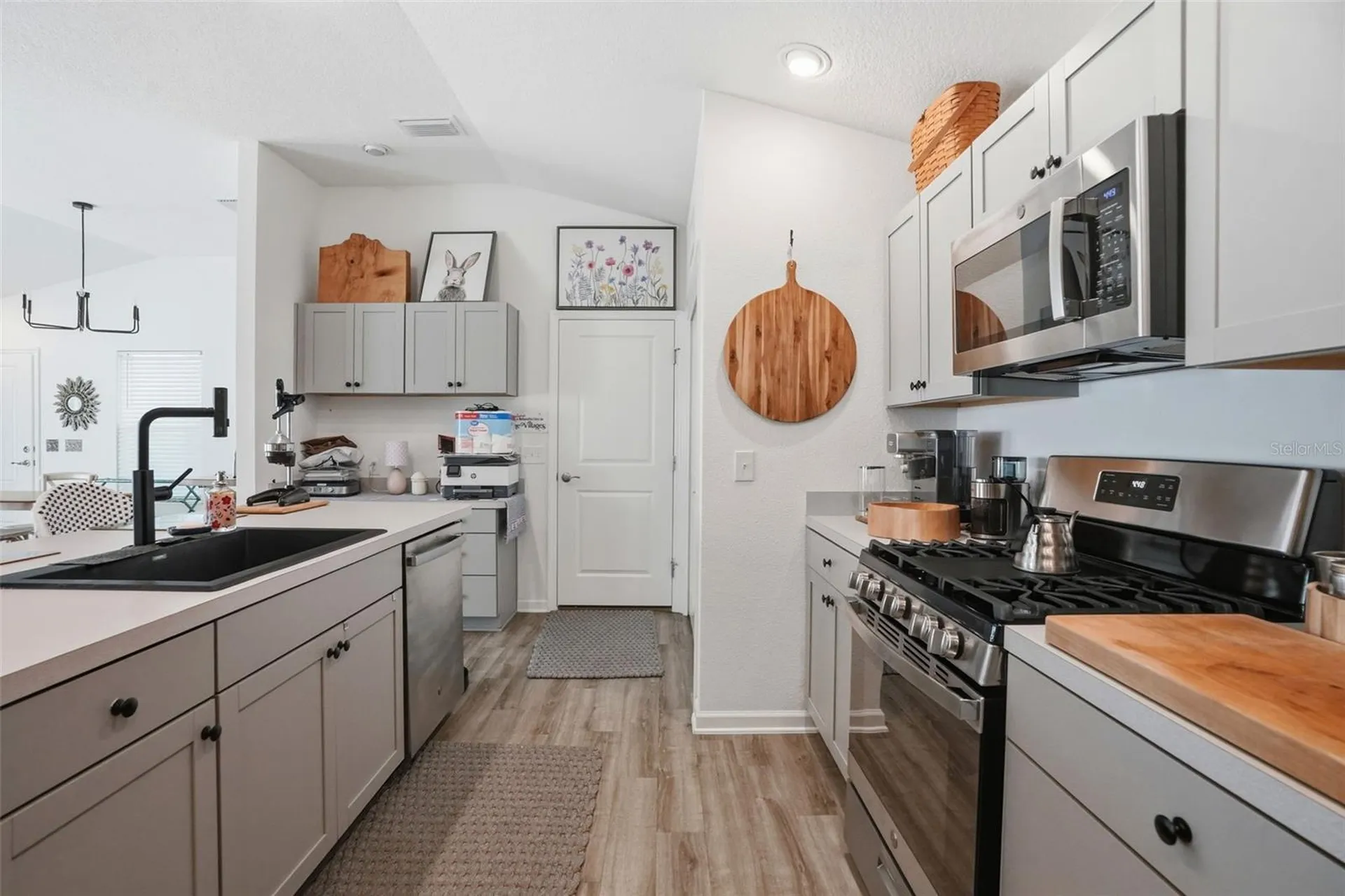 862 Spring Avenue The Villages FL 34762