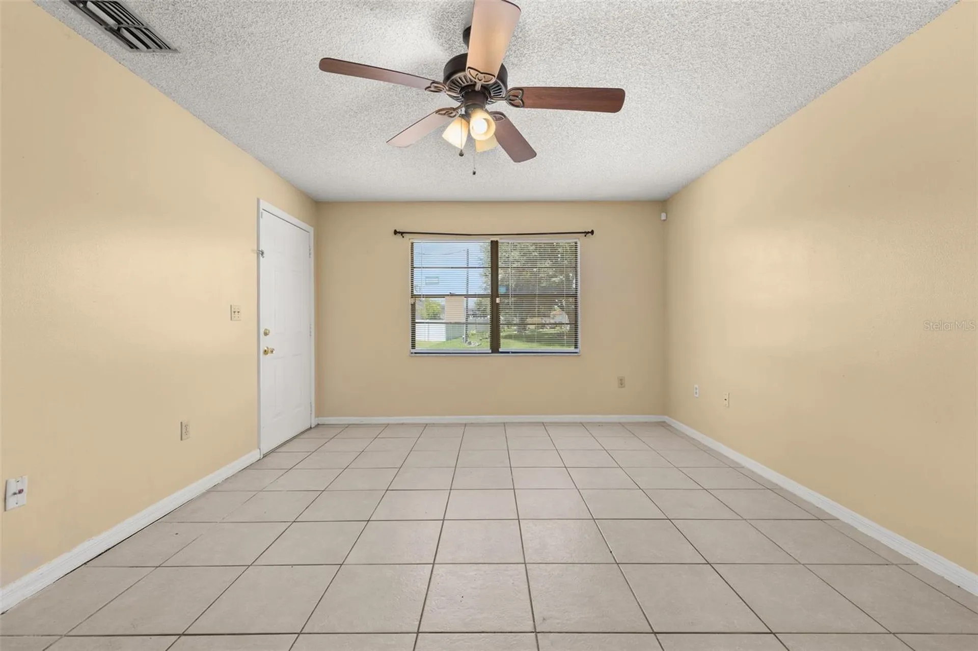 352 Cocoa Court Kissimmee FL 34758