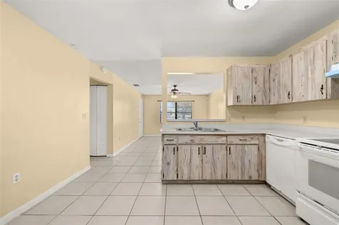 352 Cocoa Court Kissimmee FL 34758