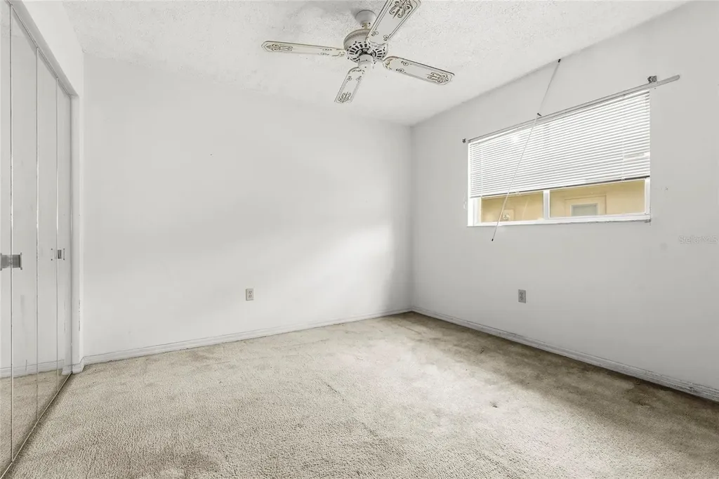 6909 9th Court E Sarasota FL 34243