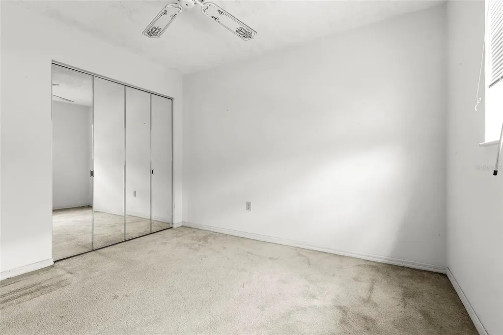 6909 9th Court E Sarasota FL 34243