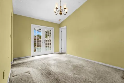 6909 9th Court E Sarasota FL 34243