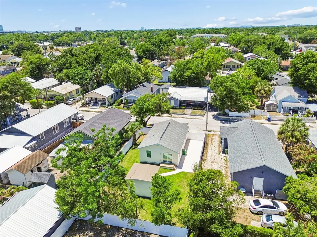 3011 N 16th Street Tampa FL 33605