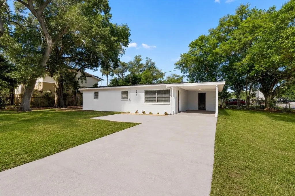 3425 E Louisiana Avenue Tampa FL 33610