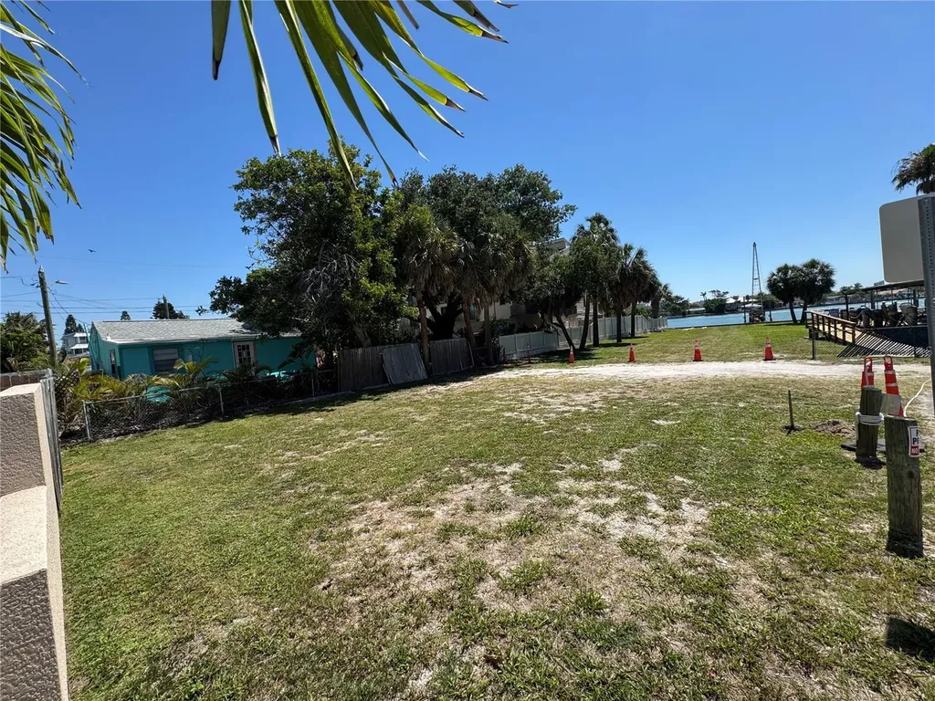 138 91st Avenue Treasure Island FL 33706