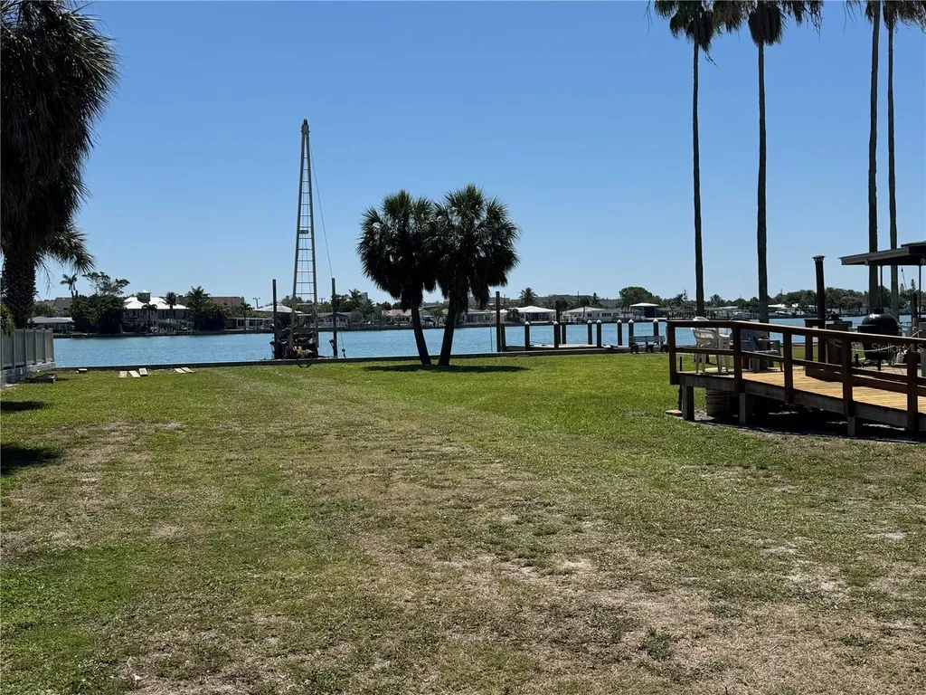 138 91st Avenue Treasure Island FL 33706