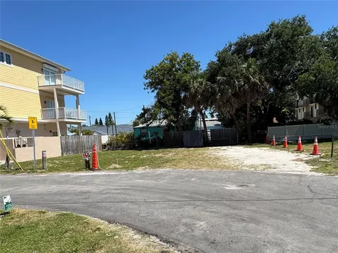 138 91st Avenue Treasure Island FL 33706