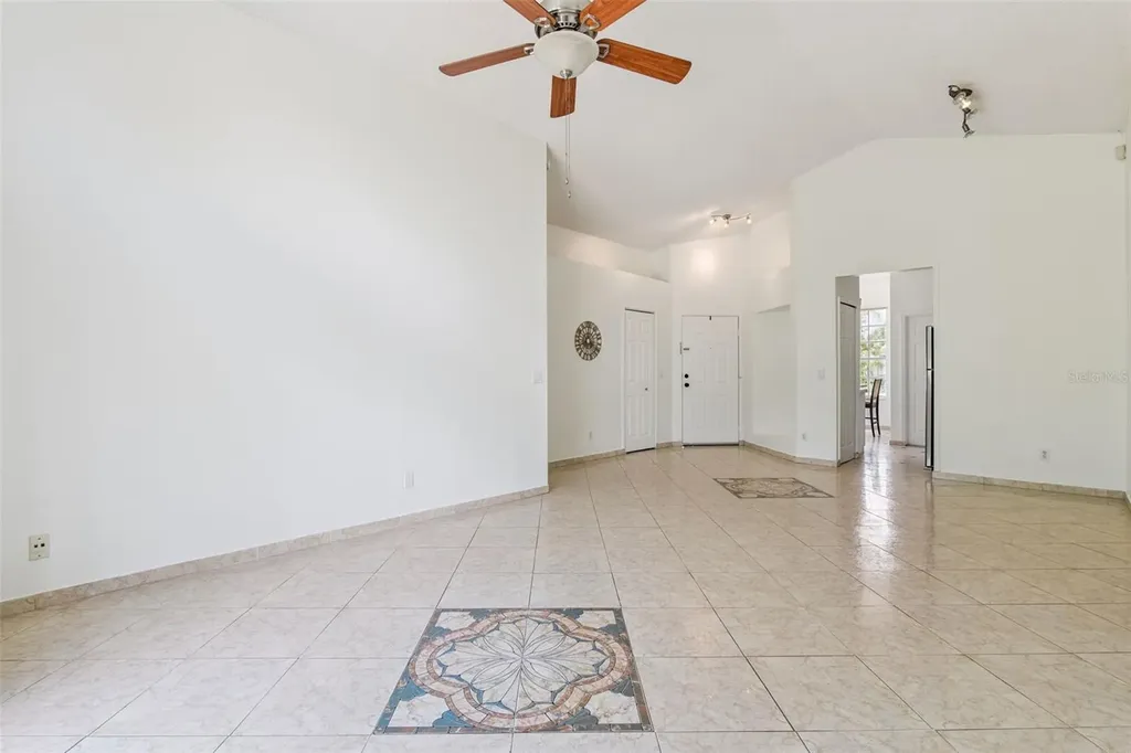 10225 Denby Court Orlando FL 32817