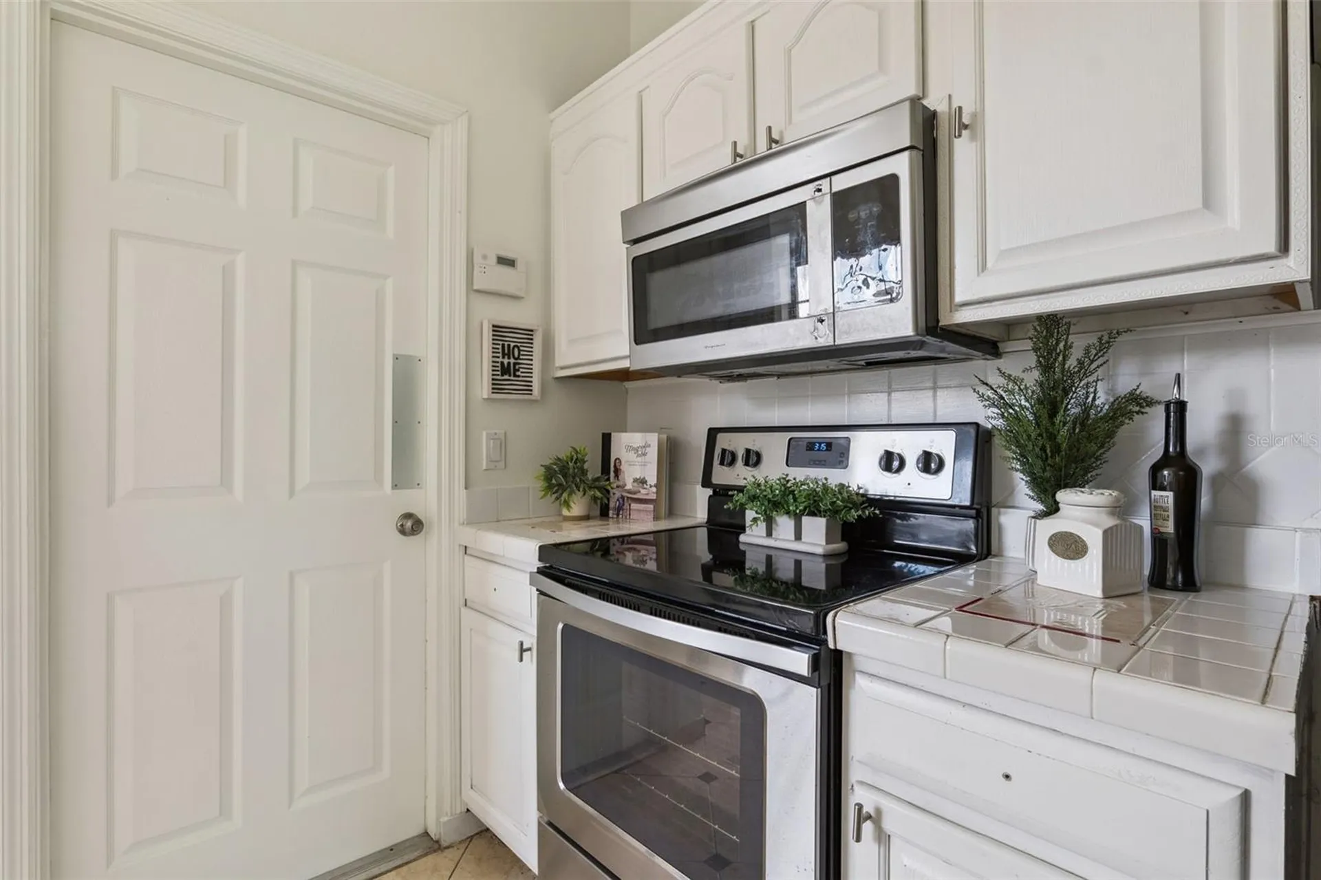 10225 Denby Court Orlando FL 32817