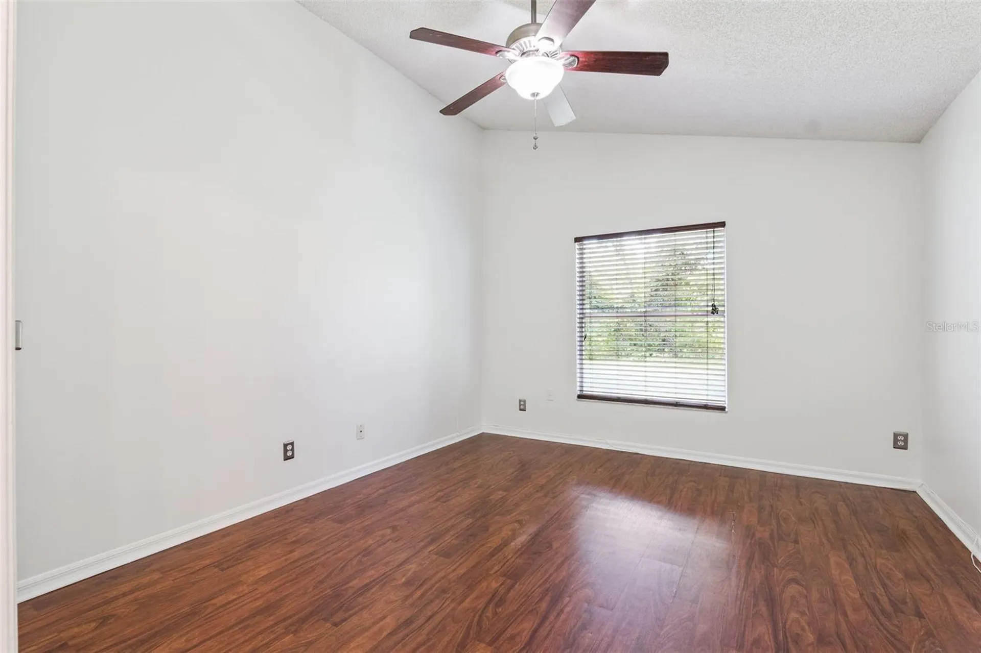 10225 Denby Court Orlando FL 32817