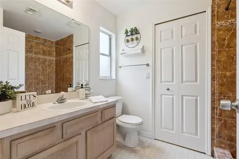 10225 Denby Court Orlando FL 32817