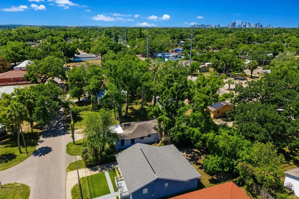 4602 N 38th Street Tampa FL 33610