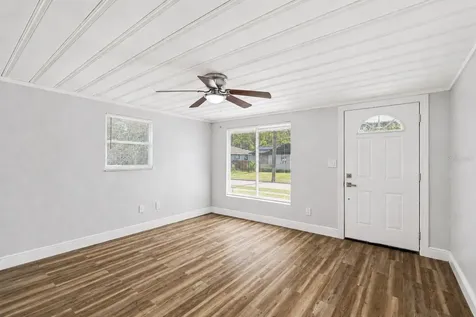 4602 N 38th Street Tampa FL 33610