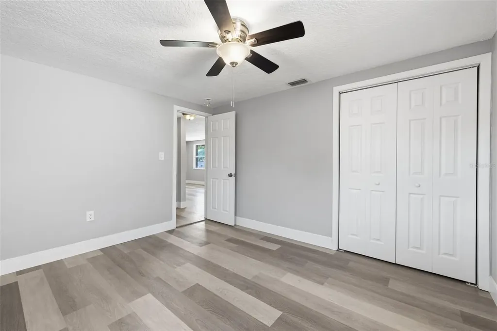 6150 Emerald Drive New Port Richey FL 34653