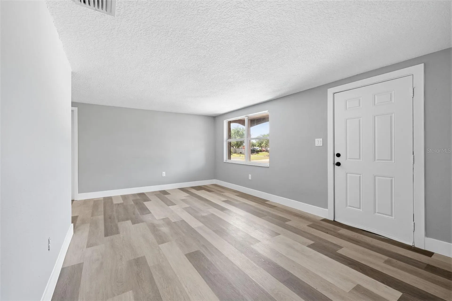 6150 Emerald Drive New Port Richey FL 34653