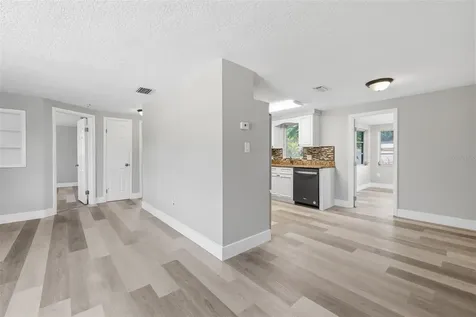 6150 Emerald Drive New Port Richey FL 34653